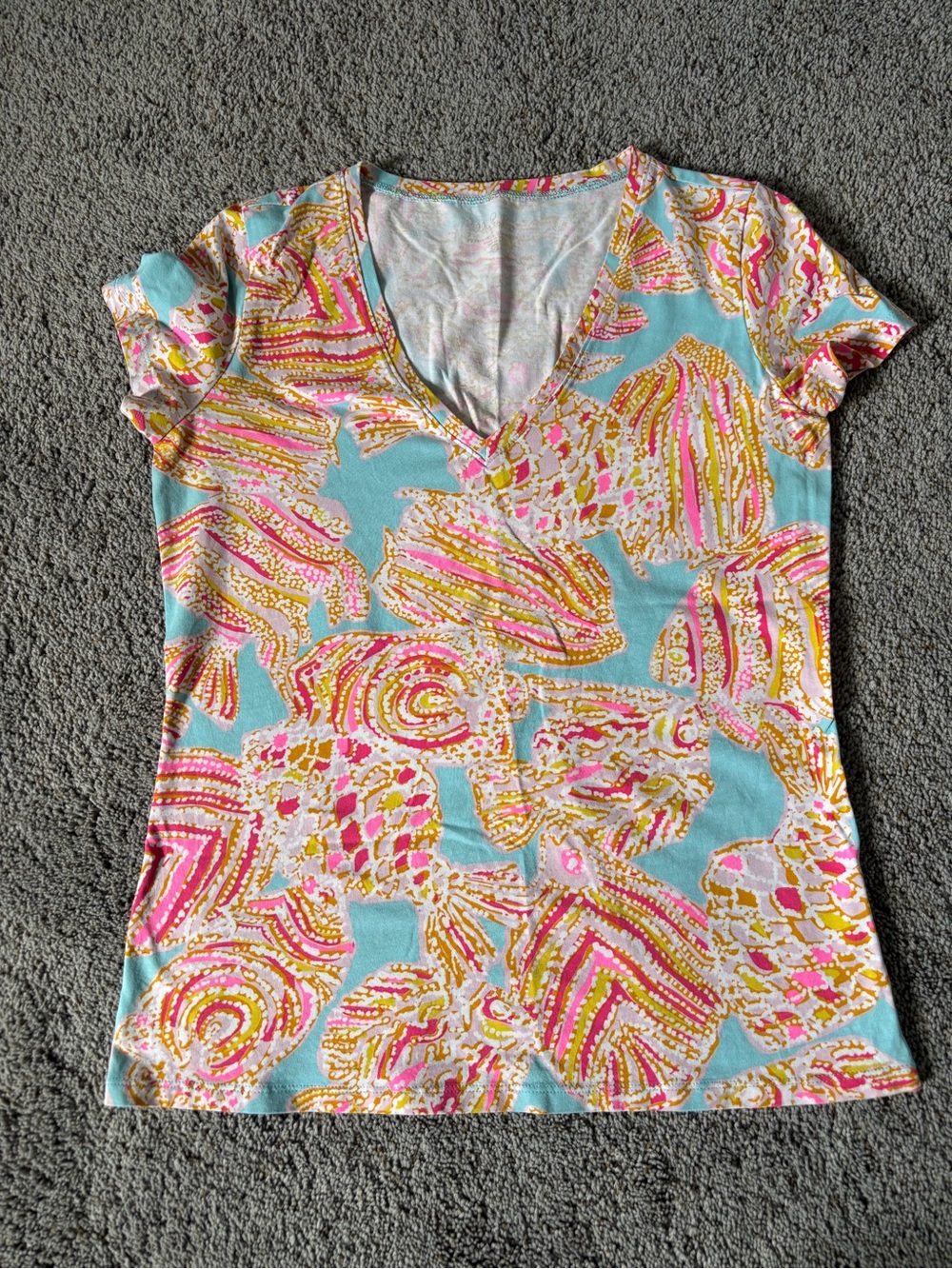 Lilly Pulitzer Aqua V-Neck Tee with Pink & Gold Shell Print